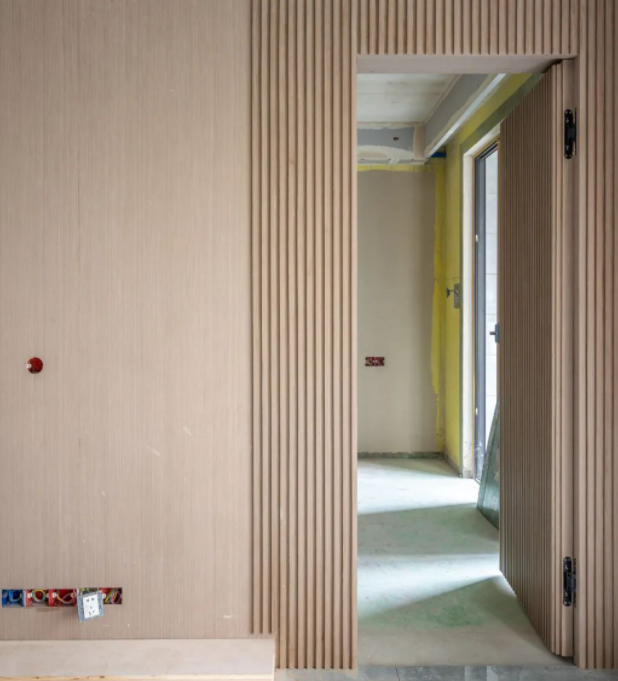 贵州独立设计师邢远鹏分享：四口之家的160㎡改善平层，超大客厅、衣帽间、隐形卧室…被书房圈粉！